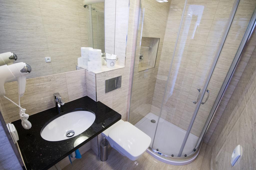 Pensjonat Kotwica Miedzywodzie Room photo